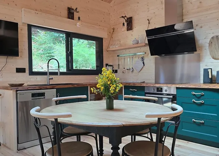 De La Raviege La Laurinette * Angles (Midi-Pyrenees)