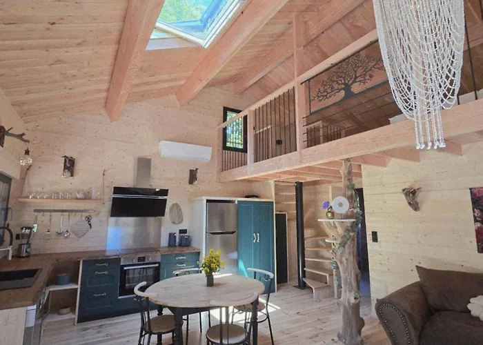 De La Raviege La Laurinette Angles (Midi-Pyrenees)